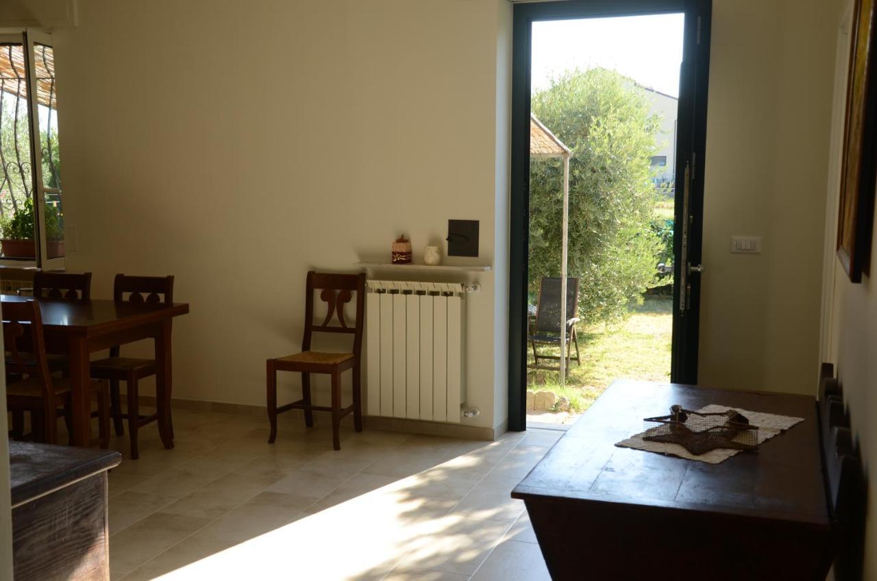 Calicantus Bed And Breakfast Albenga Exterior foto